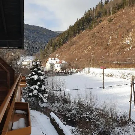 Casa de hóspedes Hubertushof 3*
