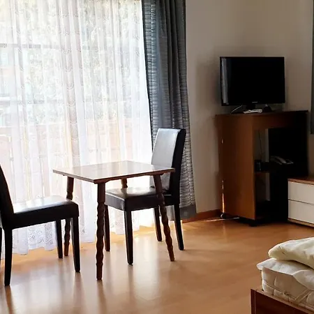 Hubertushof 3*