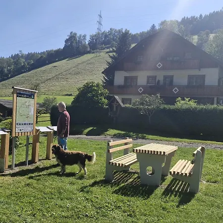 Hubertushof 3*
