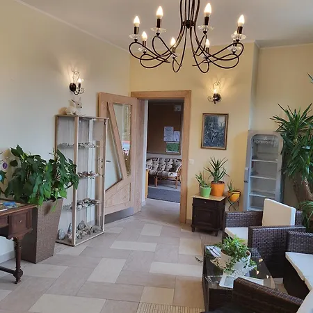 Hubertushof بيت ضيافة 3*
