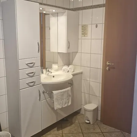 بيت ضيافة Hubertushof 3*