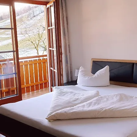 Hubertushof 3*